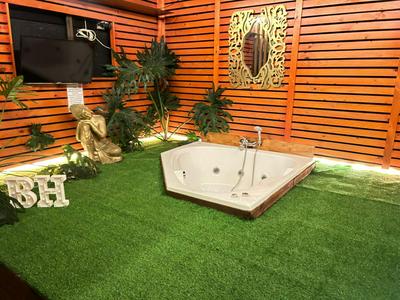 Alojamiento en Villa alemana Golden Black con Opción a uso de Jacuzzi