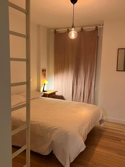 Stylish central apartment ideal for couples or small families