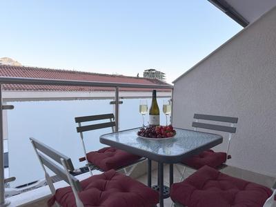 Status-M Apartments Irysh