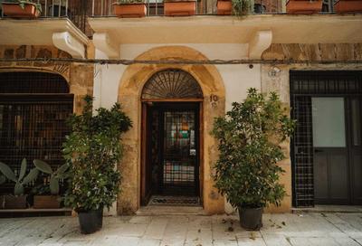 Ambrosia-Timeless Hosting