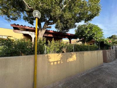 Villetta climatizzata con giardino e al mare
