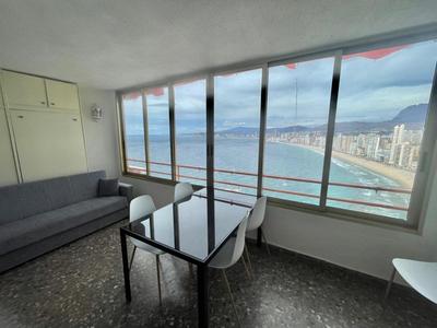 Apartamento con vistas al mar