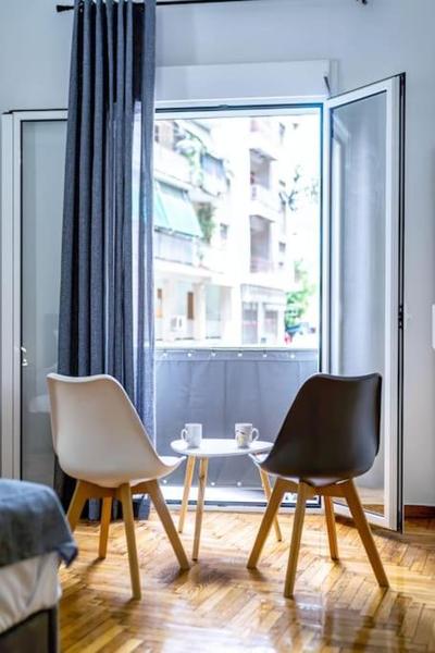 Artemis Modern Apartment