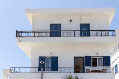 Summer Grace Tinos