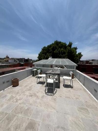 Habitacion pequeña en el centro de SMA