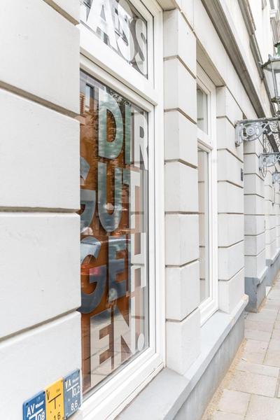 RetroPop Design Apartment , Designerzimmer für je 2 Personen, Top Lage, WIFI