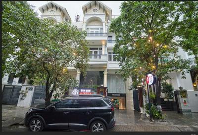 Bin Bin Hotel 2 - Near Him Lam D7