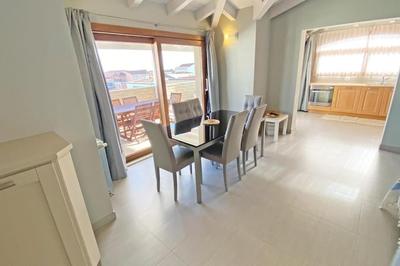 H41 Attico moderno vista mare in centro storico Budoni