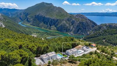 Hillside Villa Paradise with Heated pool, Gym, Fun zone