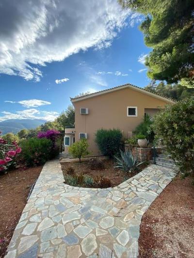 Fine Villa with an Astonishing View