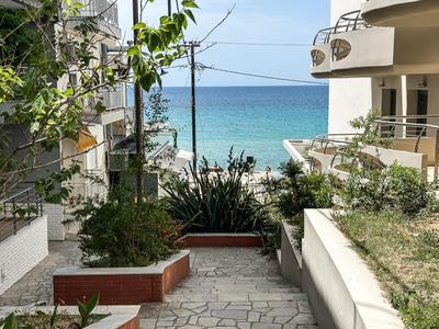 Seaside Luxury Apartment