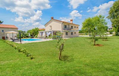 Villa Ondine by Istrabook