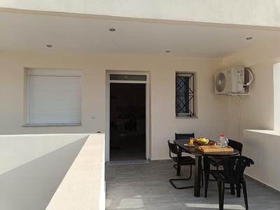 Salamis room