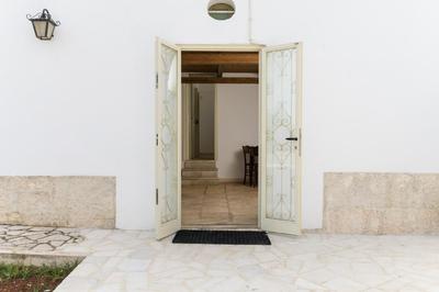 Casina Lamacoppa con piscina by Wonderful Italy