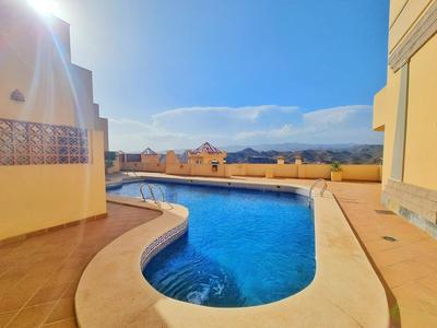 Apartamento con piscina, urbanización privada by AlohaPalma