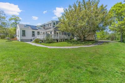 Bright and Cozy with Patio Grill and near the Beach and Golf