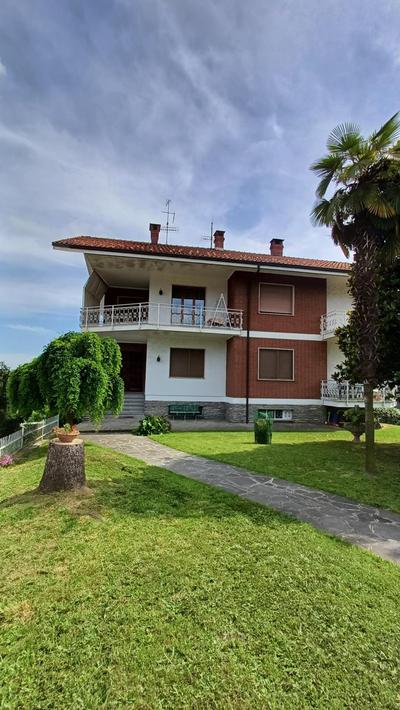 Casa nel Roero