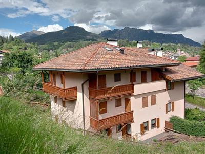 CASA DOLOMIA - 3 camere, 2 bagni, parcheggio Dolomiti Affitti