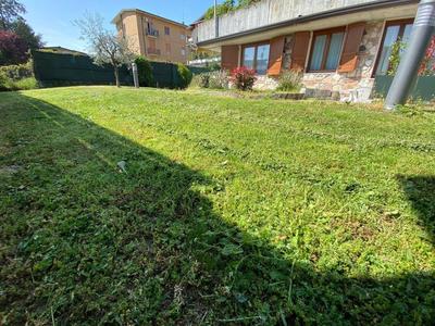 Familienfreundliches Appartement mit Garten