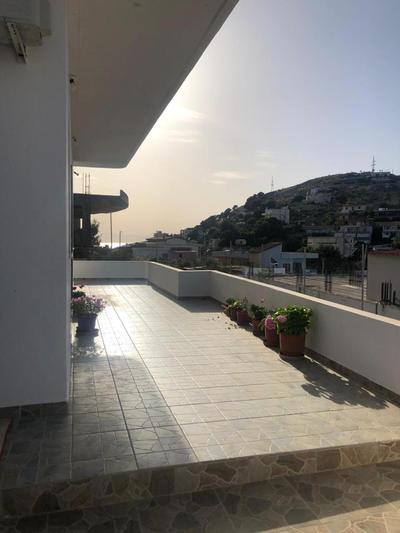 Xhulio's Apartament