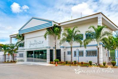 diRoma Lacqua II direto com o Grupo diRoma com acesso ao Acqua Park e Café da manhã