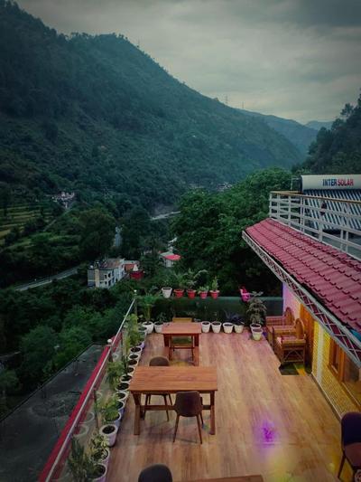 Hotel Heaven Hills