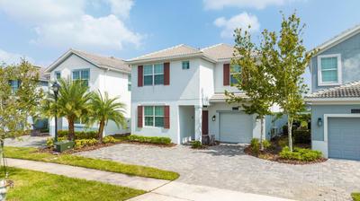 Magical Themed House Just 5 Minutes to Disney Free BBQ Pool Access