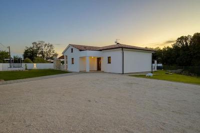 Villa Benčić by Istrialux