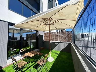 Loft 007 con jardin, piscina, garaje y Netflix