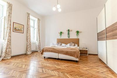 Rooms - 107