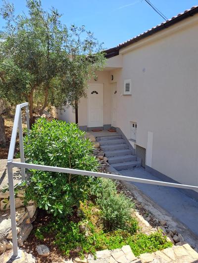 Apartmani Rak