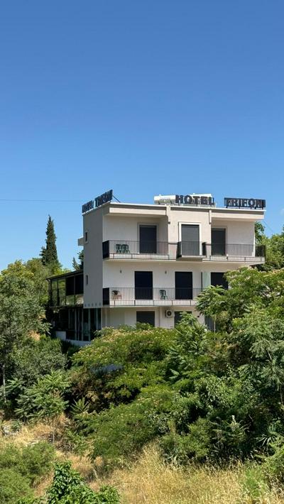 Hotel Trifoni
