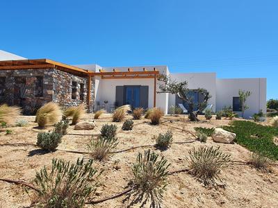Aetheria Villa's Guest House & Studio
