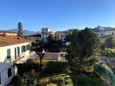 Lovely apartment next to the Pisa tower