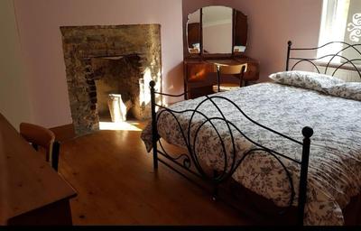 Bright and spacious room in shared flat photo 5