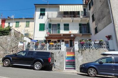 Casa Arcobaleno - giardino e parcheggio gratuito