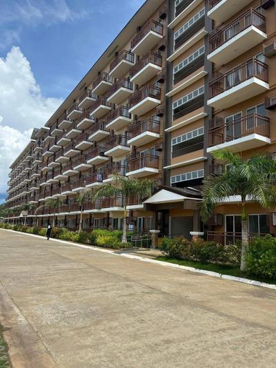 Puerto Princesa Palawan Queen Bed Studio with Pool, Gym, Security, View