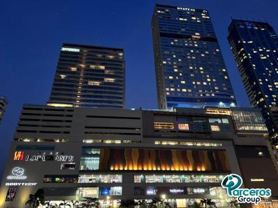 Luxury Residences Close to the Old City by Parceros Group