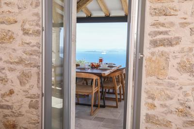Villa Wood&Stone