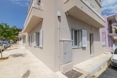 One Bedroom Apartment Erato