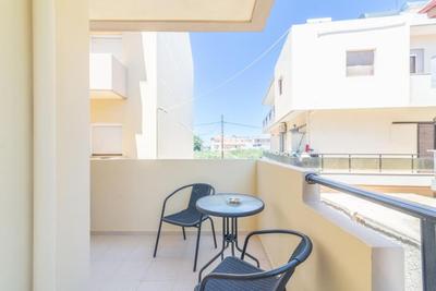 Urban Apt Next University 12