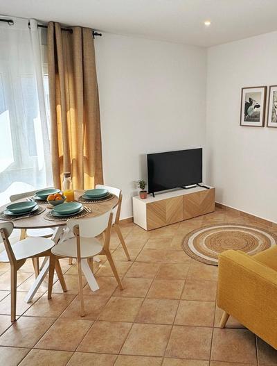 Apto Mercado - Con Garaje Privado