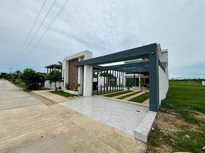 Casa Narval- Hotel de Playa