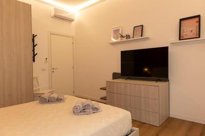 Casa Caterina Holiday House - Bright Modern Apartment Near Trastevere