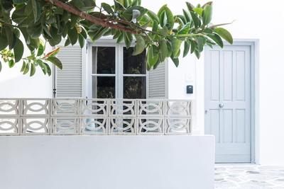 SWELL S4 brand new studio in Naousa