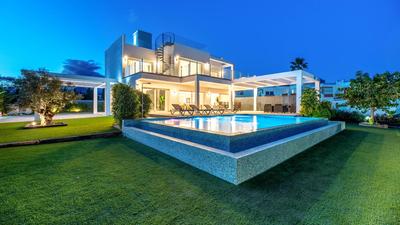 Villapadierna Solstice Sanctuary Villa