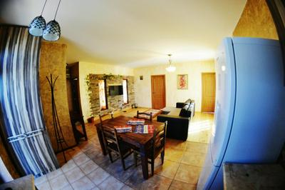 Family Mini-Hotel Martirosyan's and tours