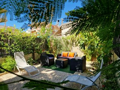 Oscar´s chillout house by the beach