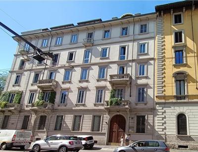 SAHI - Residenza Corso Italia tre camere, due bagni e un salone