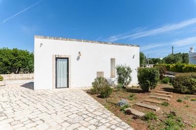 Charme Ostunese con piscina by Wonderful Italy